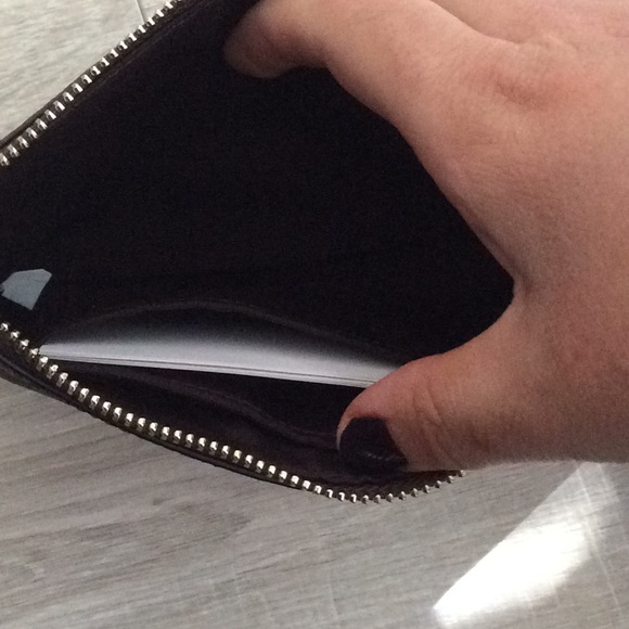 Coach wristlet - Picture 6 of 7